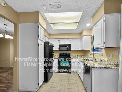 2320 Kenley St Photo 1