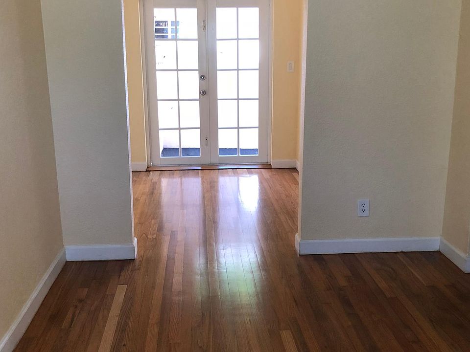 1st image of 12114 NE 6th Ave