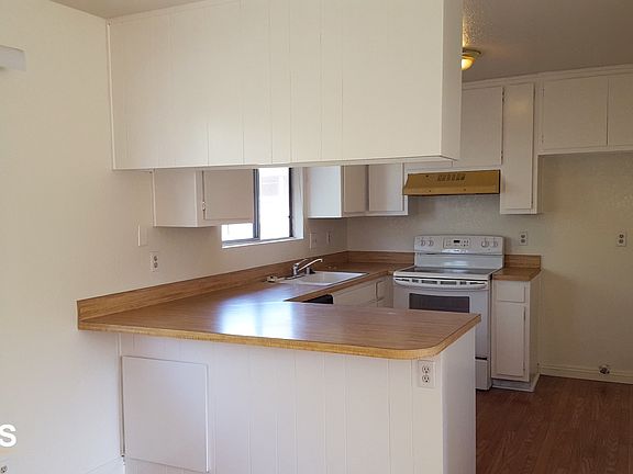 4th image of 820 S Orange St #B