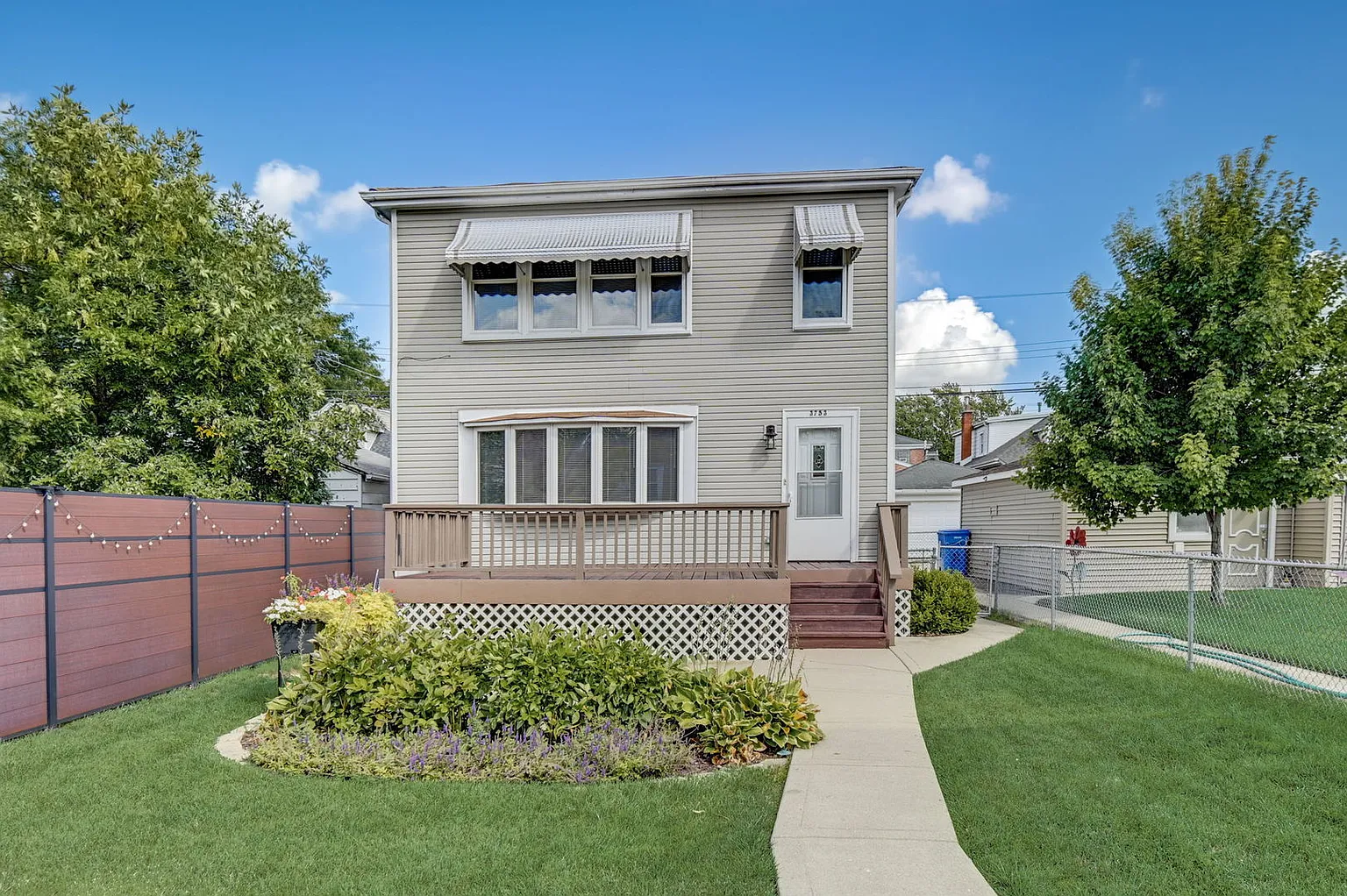3753 N Cumberland Ave photo 1