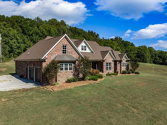 2nd image of 3145 Haywood Creek Rd