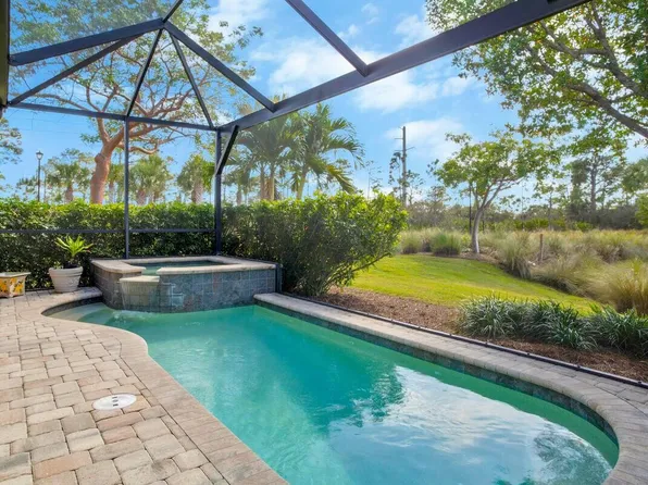 6908 Cay Ct, Naples, FL 34113