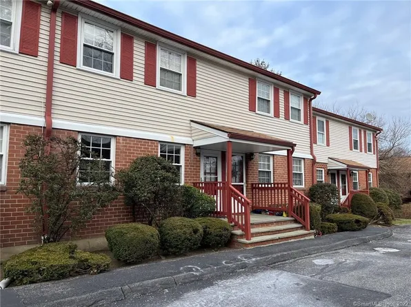 1283 Hope St APT 5, Stamford, CT 06907