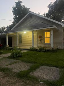 721 N Poplar St, Dexter, MO, 63841