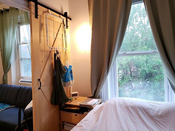 2nd image of 1220 Dean St #3R