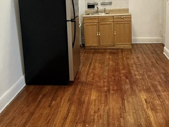 3rd image of 428 E 66th St #4C