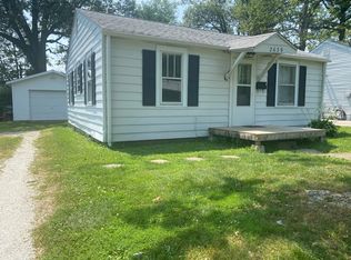 2639 E Wood St, Decatur, IL 62521
