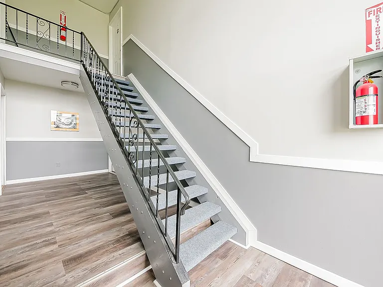 1490 Nancywood Drive — Photo 15