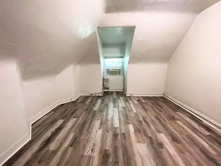 Friendship - Apartments For Rent In Pittsburgh — Photo 5