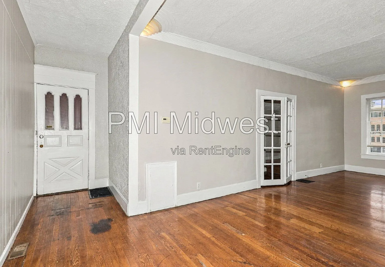 2 bed, 1.5 bath, 850 sqft, $1,179 — Photo 4