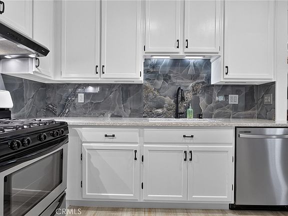 2nd image of 6491 Twin Circle Ln Unit 5