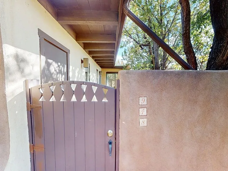 948 Los Lovatos Rd — Photo 17