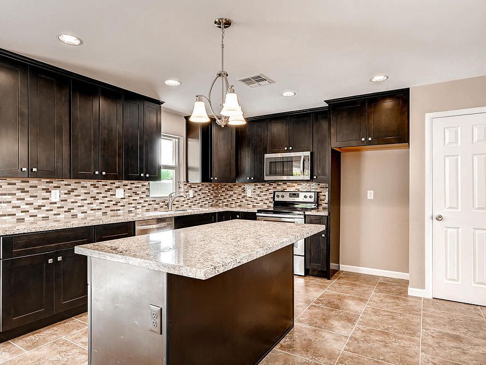 1st image of 3037 W Campo Bello Dr