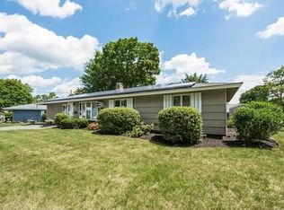 4 Rindge Rd, Beverly, MA 01915