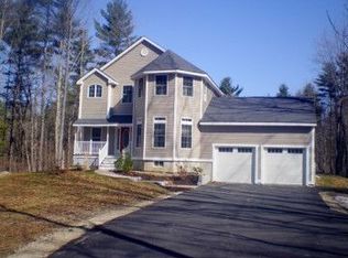 91 Long Hill Rd, Dover, NH 03820