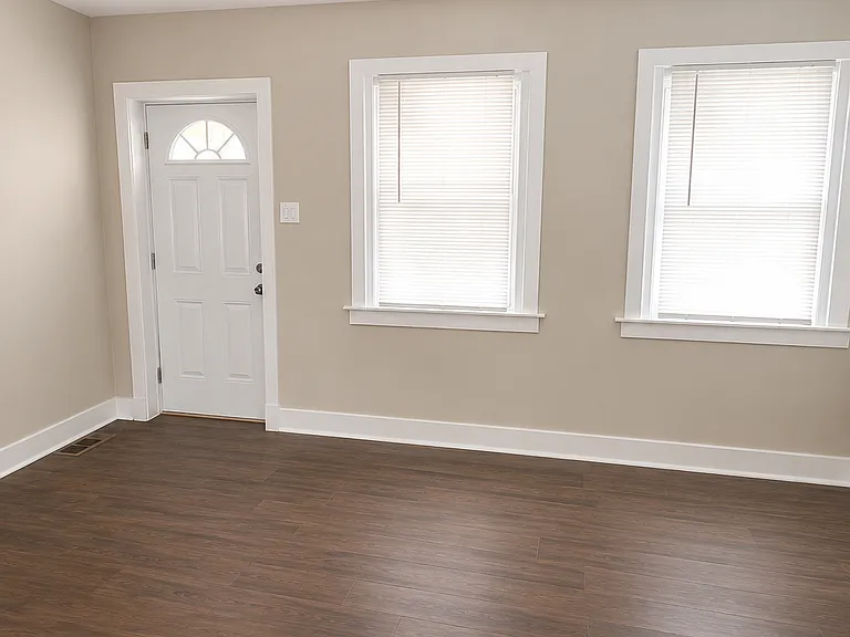 6528 Vandike St — Photo 2