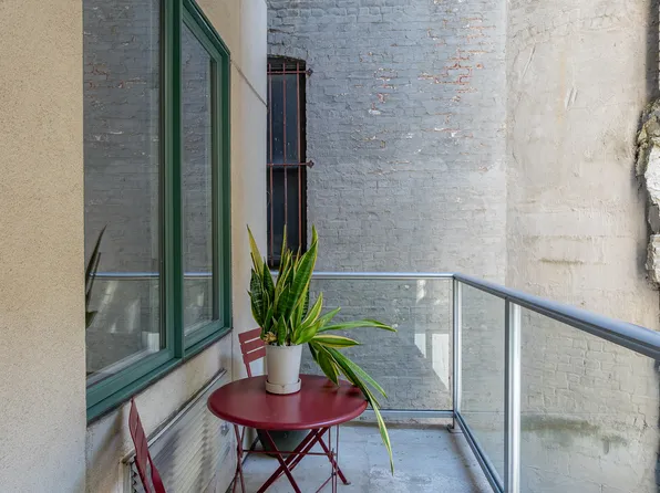 330 East 109th Street image 9 of 19