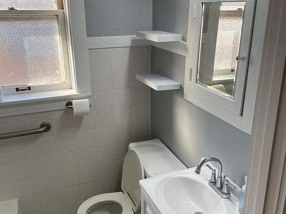 3rd image of 6315 W Park Ave #6315A