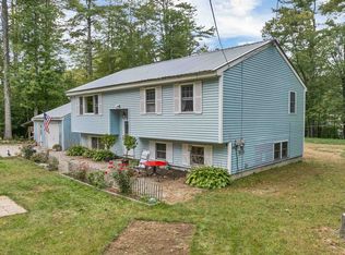 21 Davis Dr, Center Barnstead, NH 03225