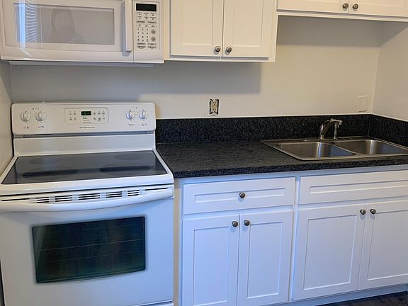 All new modern kitchen with new appliances