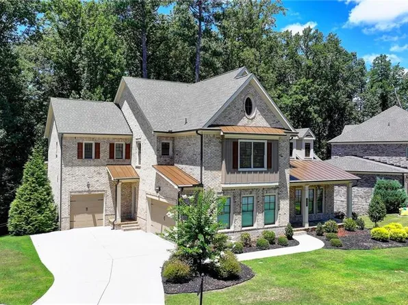 925 Settles Creek Way, Suwanee, GA 30024