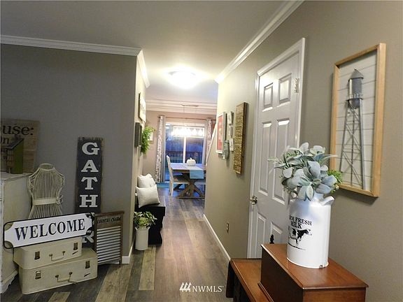 4th image of 10022 Tahoma Court