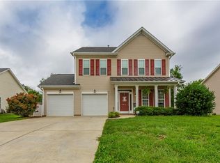 2812 Barksdale Dr, Haw River, NC 27258