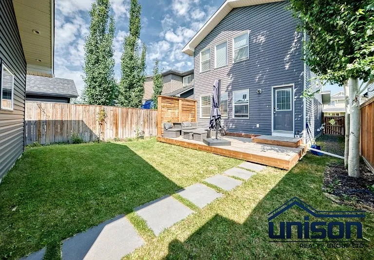 47 N Evanspark Rd NW — Photo 25