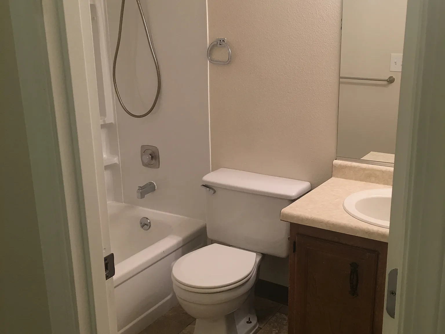 Northwind Apartments — Photo 4