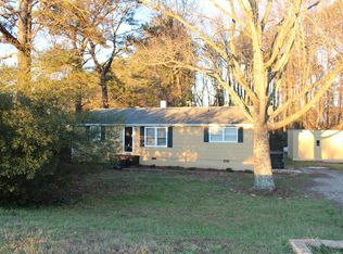 2621 Macedonia Rd, Cary, NC 27518