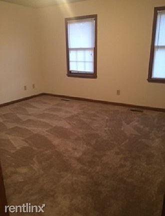 Graceland back bedroom