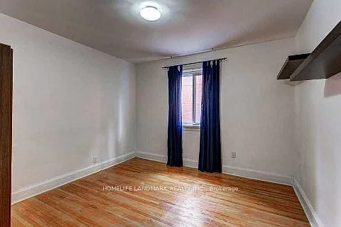 109 Poyntz Ave N — Photo 11