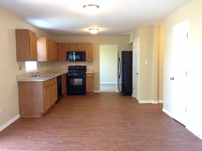 5301 Sunmeadow Dr — Photo 4