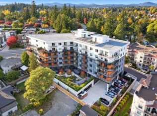 1075 Tillicum Rd #609, Esquimalt, BC V9A2A4