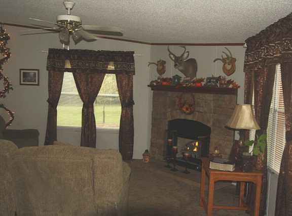 2nd image of 35 Woodview Ln