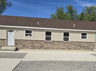 808 N 1st St, Riverton, WY 82501