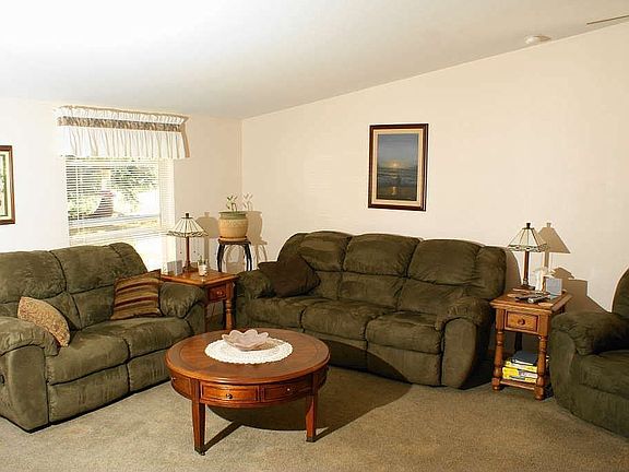 5th image of 13320 Shady Glen Ave SE