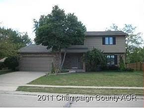 1012 Ascot Dr photo 1