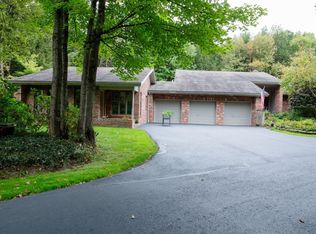 284 Chimney Hill Drive, Colchester, VT 05446