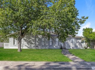 7011 Pickrell Dr, Dallas, TX 75227