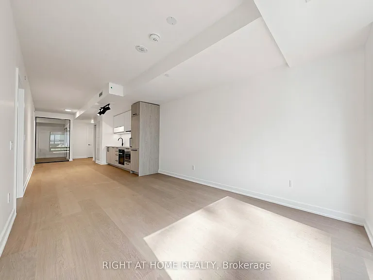 91 Montclair Ave #536 — Photo 7