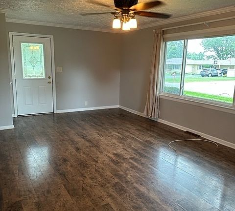4th image of 10131 N Balfer Dr W