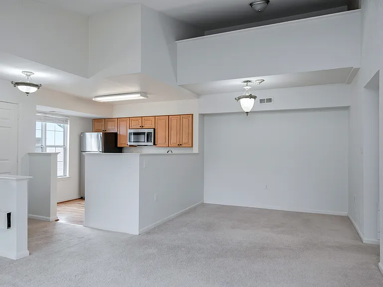 7828 Waverley Mill Ct — Photo 12