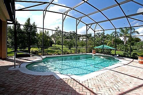 2nd image of 1512 Gants Cir