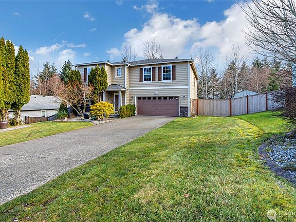 2nd image of 20607 197th Avenue E