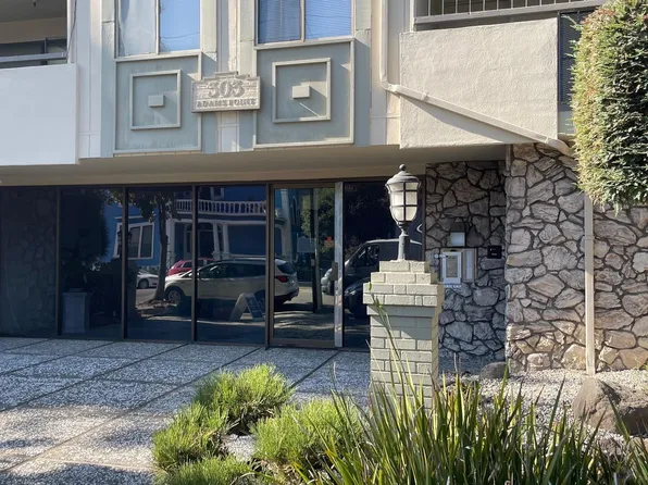 303 Adams St APT 109, Oakland, CA 94610