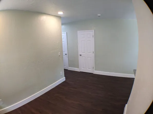 401 Colonia Ln E, Nokomis, FL