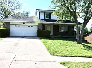 6025 Flaig Dr, Fairfield, OH 45014