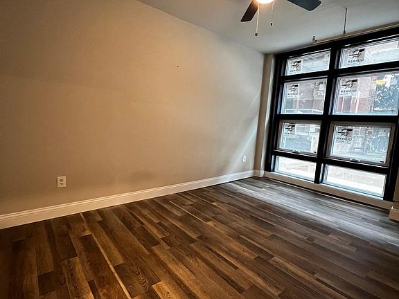 5th image of 1520 Washington Ave #1J