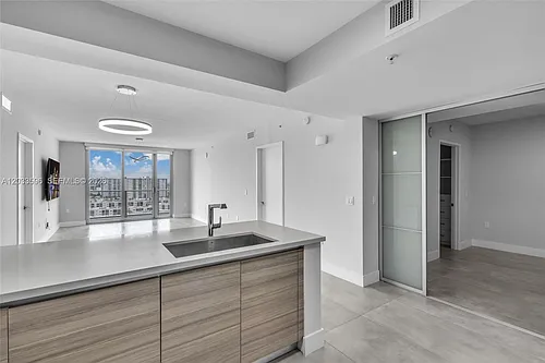 300 Sunny Isles Blvd Photo 1